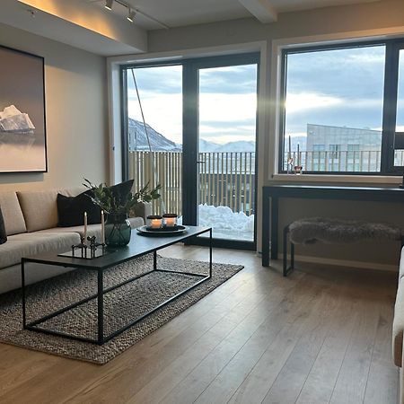 Thenorthernexplorer Penthouse Tromsø Exteriör bild