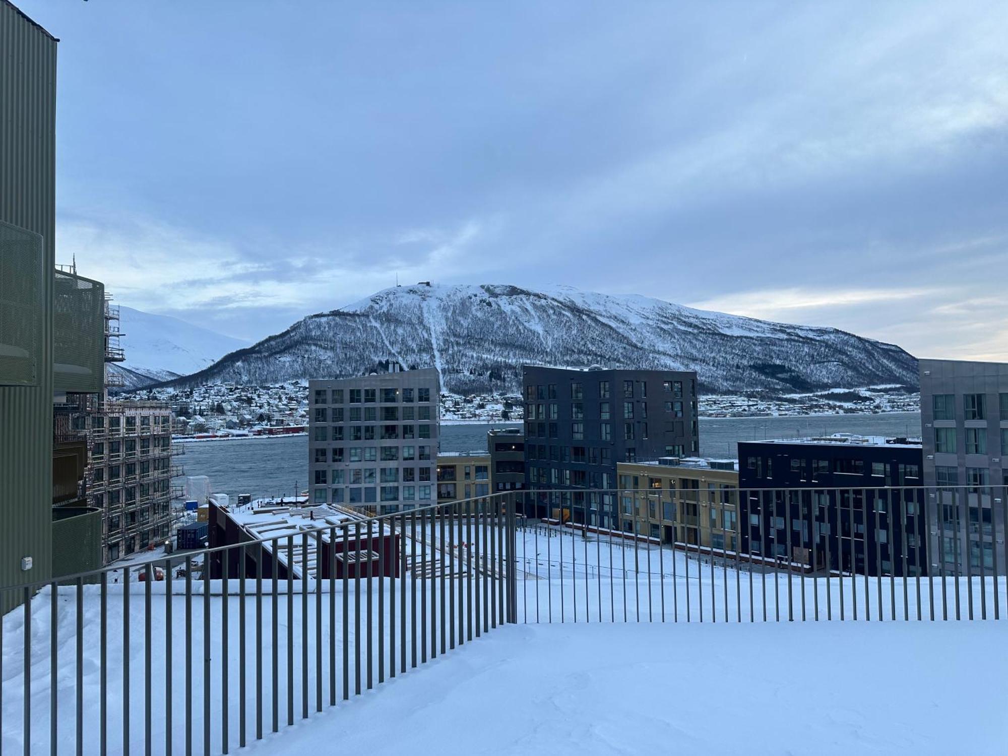 Thenorthernexplorer Penthouse Tromsø Exteriör bild