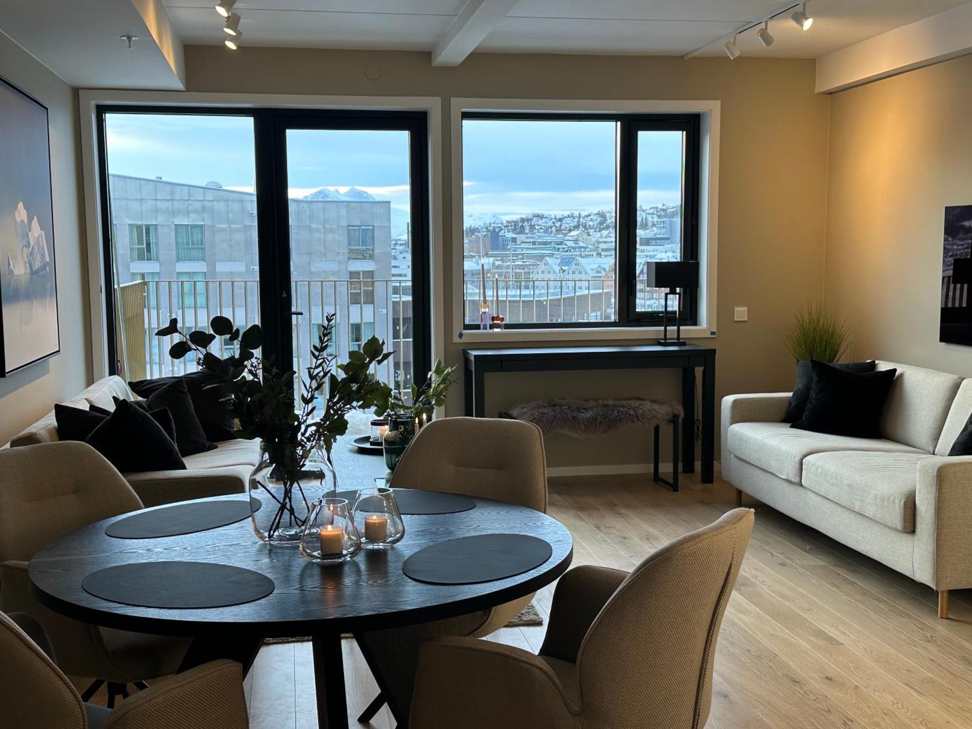 Thenorthernexplorer Penthouse Tromsø Exteriör bild