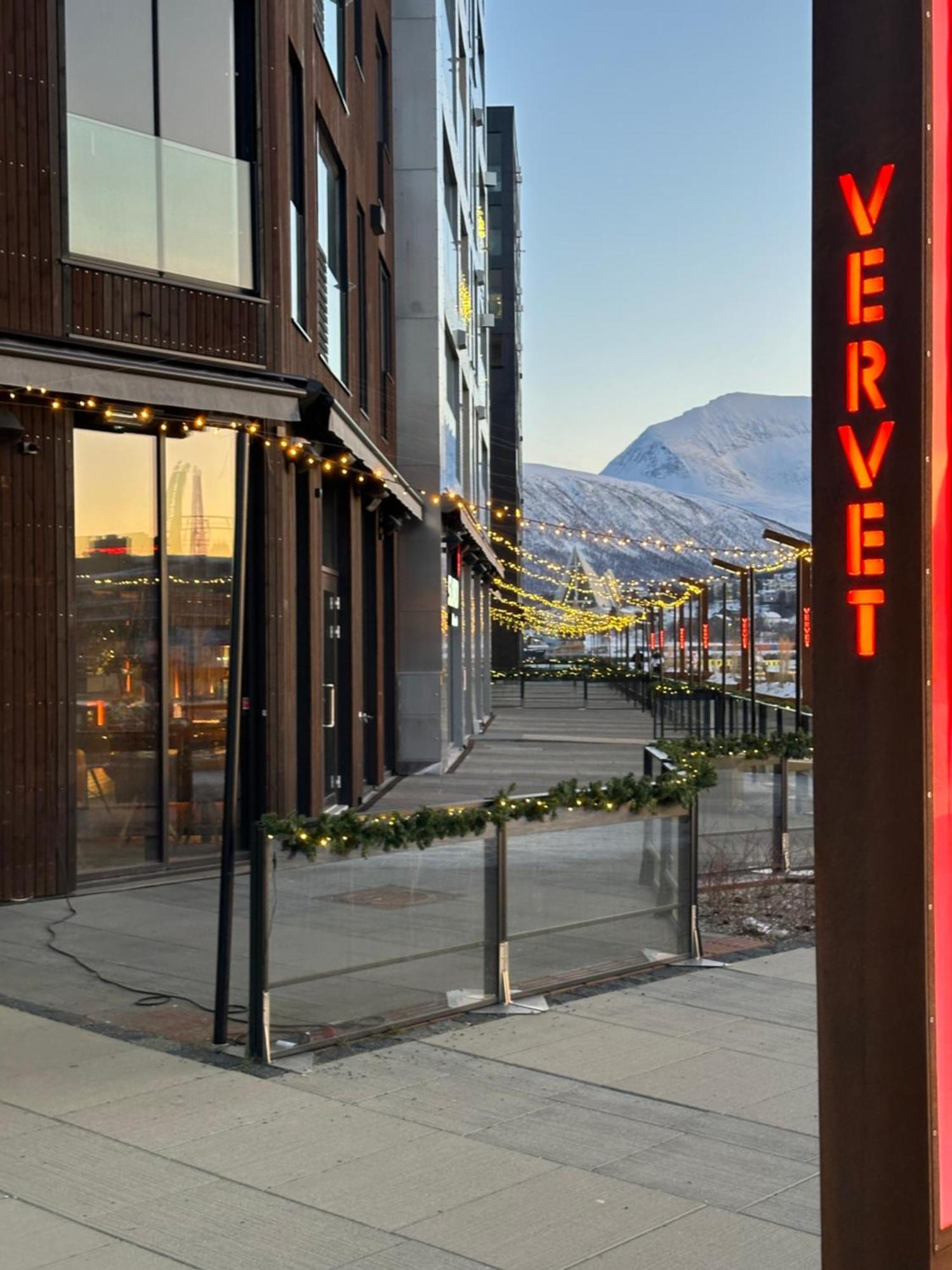 Thenorthernexplorer Penthouse Tromsø Exteriör bild
